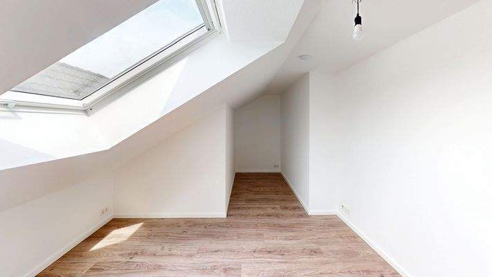 3061055o DG Schlafzimmer 13m²