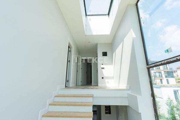 Elegant Villas with Pool and Garden in İstanbul, Şile
