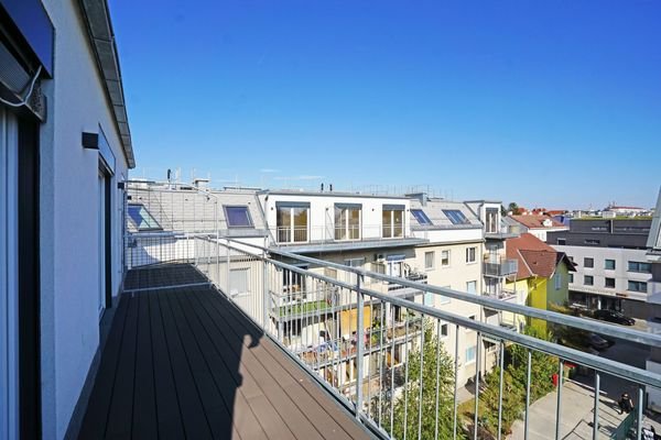 Balkon und Ausblick