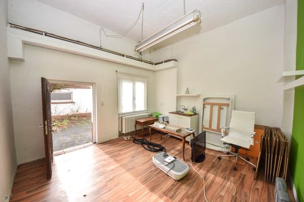 Büro Nebengebäude