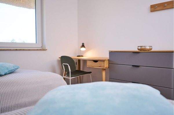 Weiterer Eindruck des Schlafzimmers im Dachgeschoss