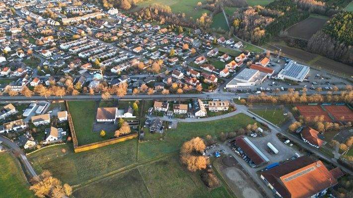 dji_fly_20251204_213738_896_1765293125161_photo