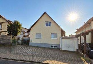 Hausansicht Strasse