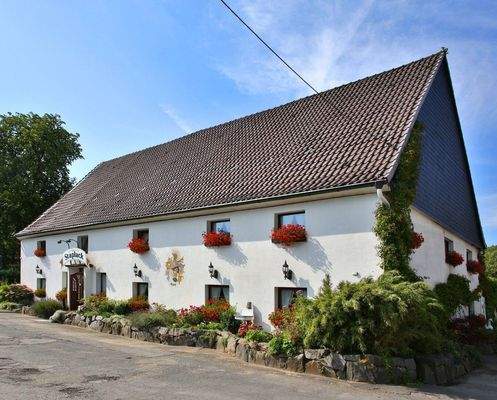 322FrontvonRechtsganzesHaus - Kopie