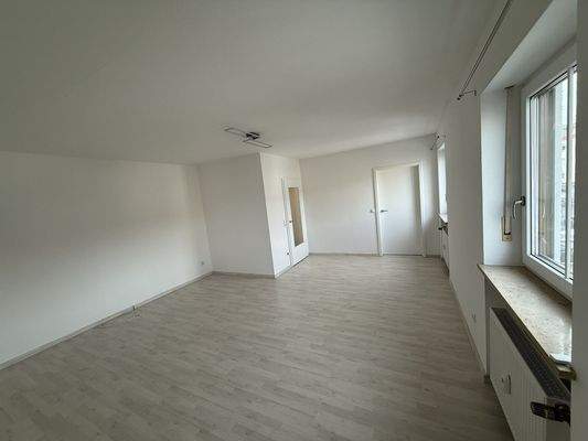 Westseite mit Sonne bis zum Abend