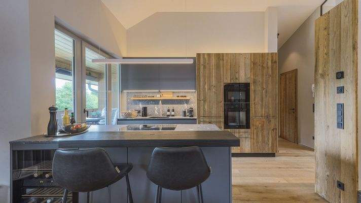 KITZIMMO-Luxus-Penthouse mit Steif-Blick in sonniger Ruhelage - Immobilien Kitzbühel.