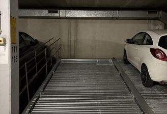 Tiefgaragenstellplatz 