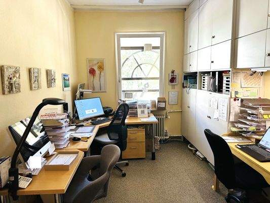 Büro Apotheke EG VH