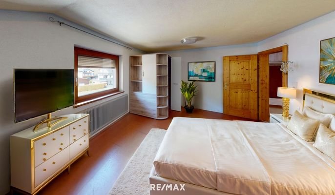 Haus - Oberperfus - DG - Schlafzimmer -