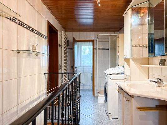 Badezimmer Rückansicht