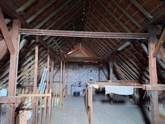 Scheune innen Bild 2