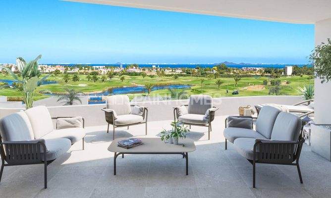 Stylish Flats with Sea Views in Los Alcázares Golf Resort