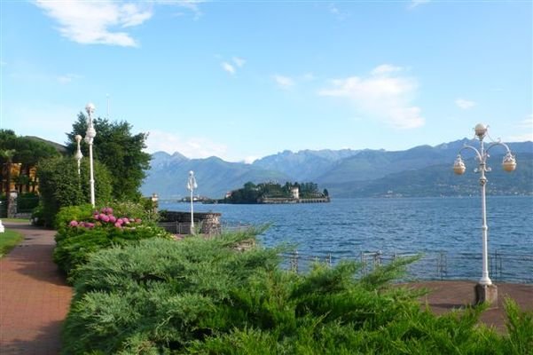 lagomaggiore8.jpg