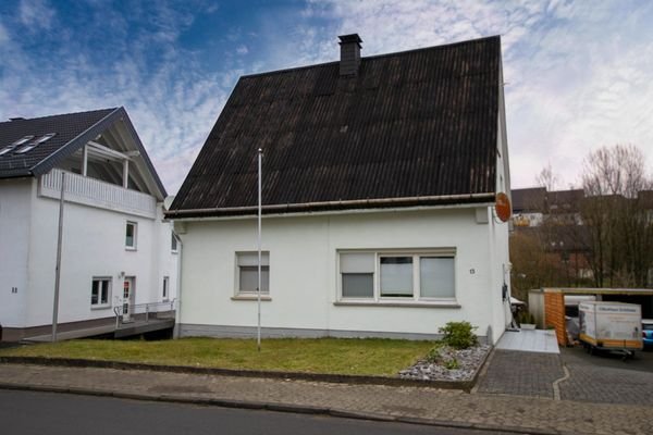 Straßenansicht