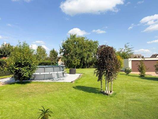 Herrlich gepflegtes Grundstück