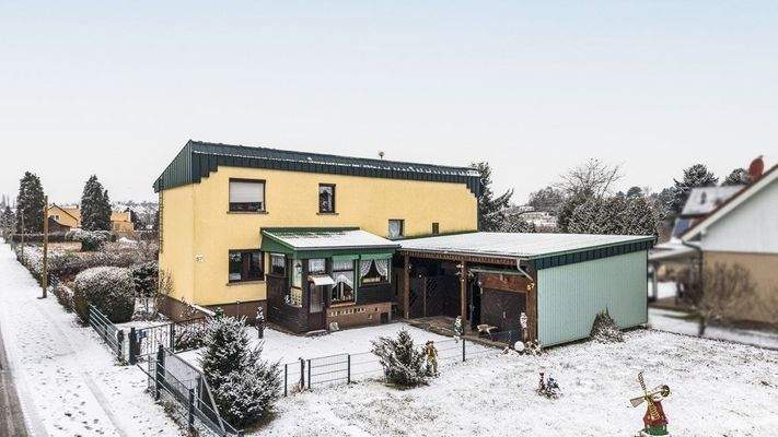 Vorderansicht des Hauses