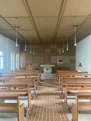 Triptis Kirche innen.jpg