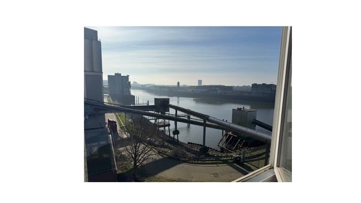 Ausblick in Richtung Holzhafen.jpg