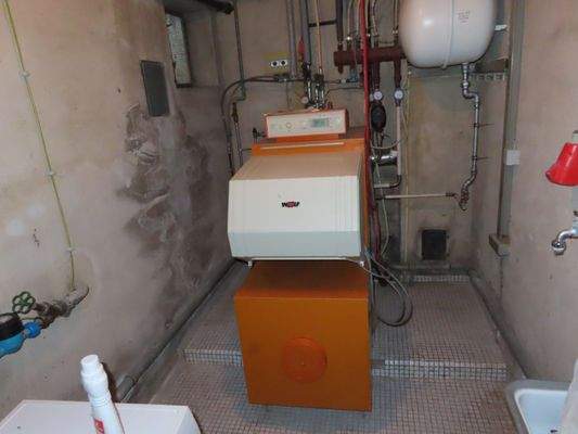 47 Die Ölheizung.JPG