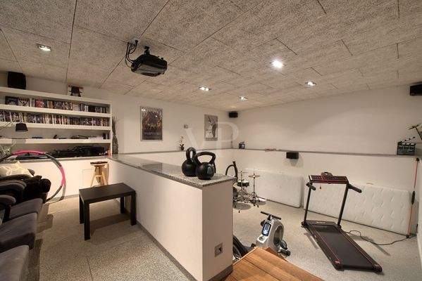 Multifunktionsraum  im Untergeschoss