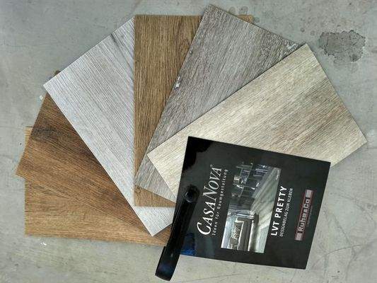 Designfußboden, Farbe nach Wunsch gemäß Muster