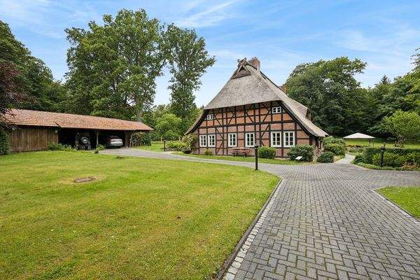 Weitblick zum Südgiebel