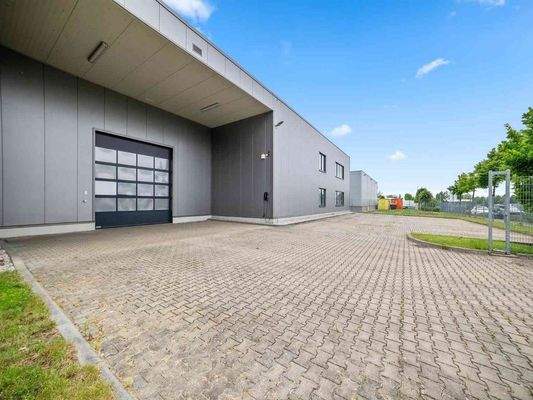 Außenansicht Halle (5)