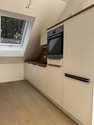 Küche inkl. Markengeräte