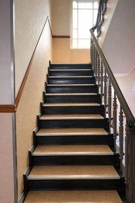 1057-04 Treppenhaus.jpg