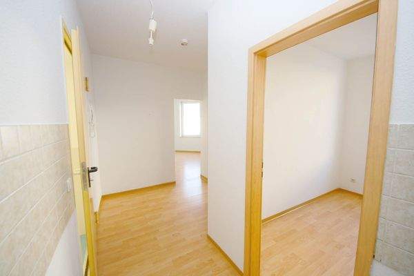 Küche / Wohnungseingang 1 im 1.OG