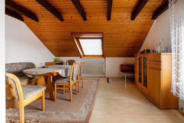 Aufenthaltszimmer / Hobbyraum