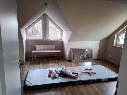 Zimmer rechts im DG (1)