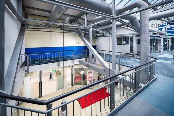 brueckcenter-laden-von-1og-b-web[1]