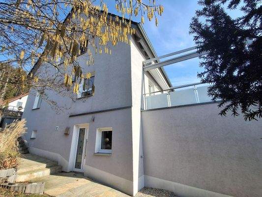 Westseite mit Eingang ELW