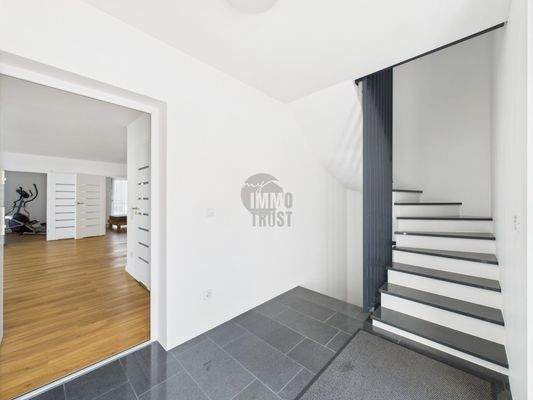 Eingangsbereich EG-Wohnung