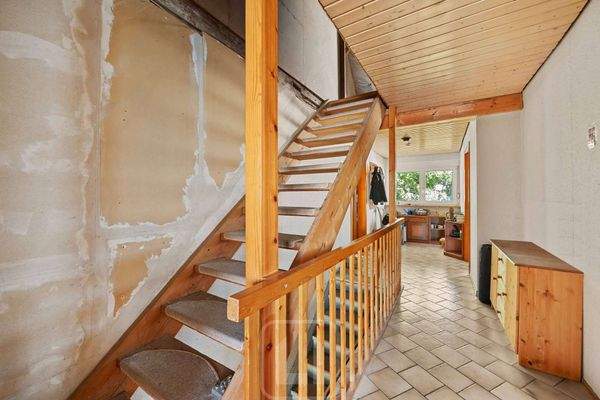 Treppe ins Dachgeschoss