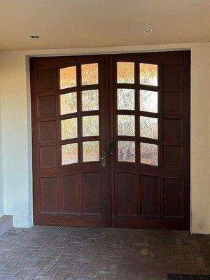 Flügeltür zum Innenhof