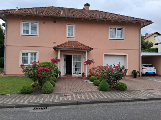 Aussenansicht strassenseitig