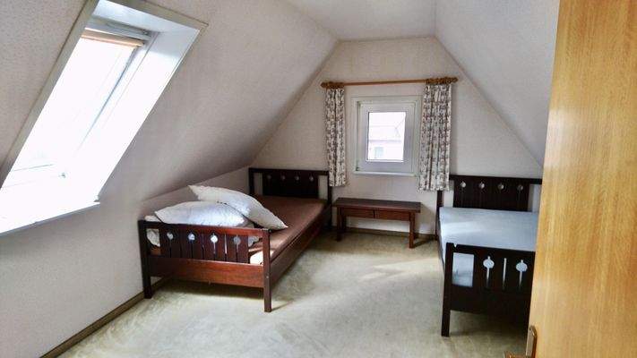 Nebengebäude Zimmer DG