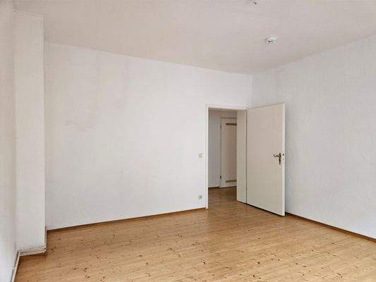 Zimmer 2, Blick Flur.jpg