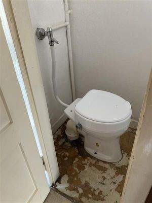 Erdgeschoss Gäste WC 