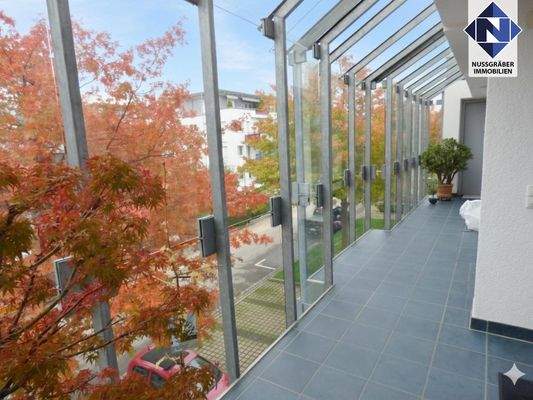 Treppenhaus Foto digital optimiert (KI-gestützt)