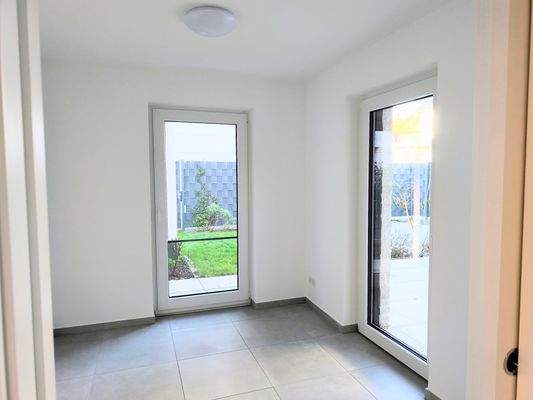 Büro- Klavier- Esszimmer.jpg