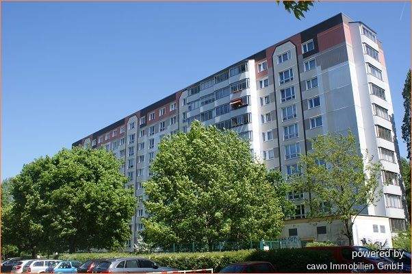 3. in grüner Umgebung