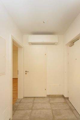 Vorraum mit Klimaanlage