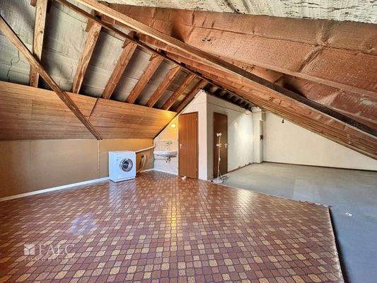 Dachboden mit großer Ausbaureserve