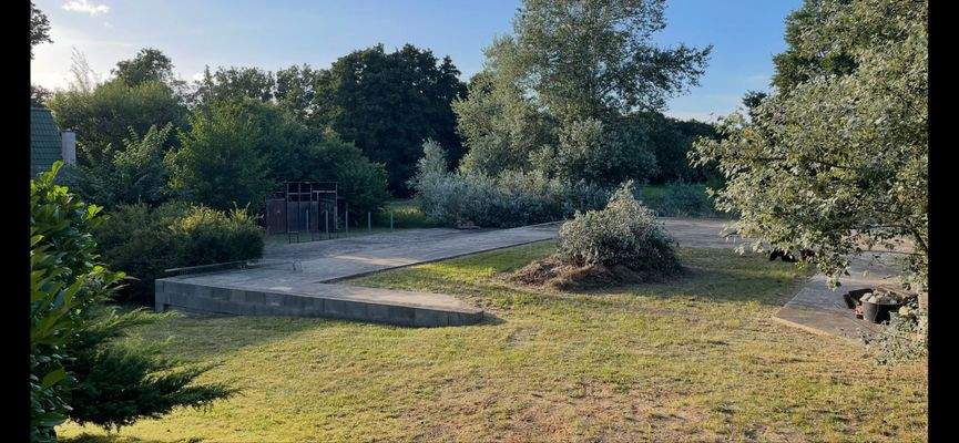 Eventfläche auf dem Grundstück