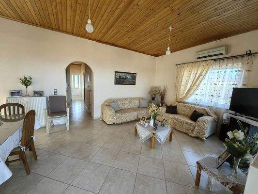 Wohnung im 1. Stock zu verkaufen in Melidoni bei Chania