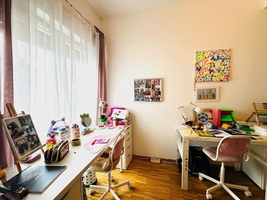 Schlafzimmer hinten