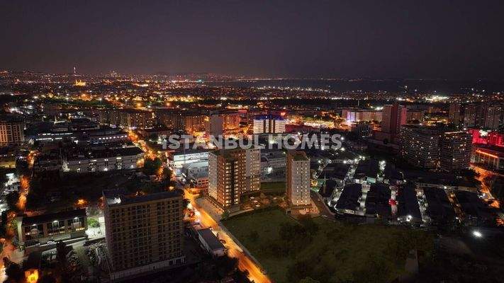 Elegant Apartments 400 M from the Metro Station in Zeytinburnu